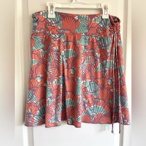 SOYBU medium skirt, Pastel colors) and stretchy fabric